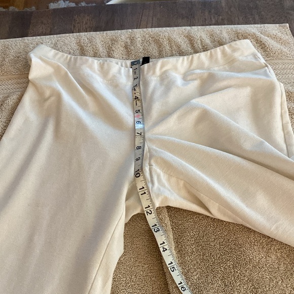 Eileen Fisher white washable stretch crepe fabulous pants from Neiman’s. - Picture 8 of 11